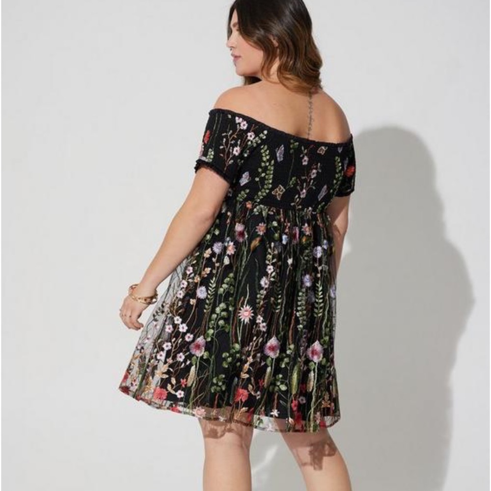 Torrid Black Floral Off-Shoulder mini Dress embroidered sheer size 1x 14 16 - Picture 4 of 11